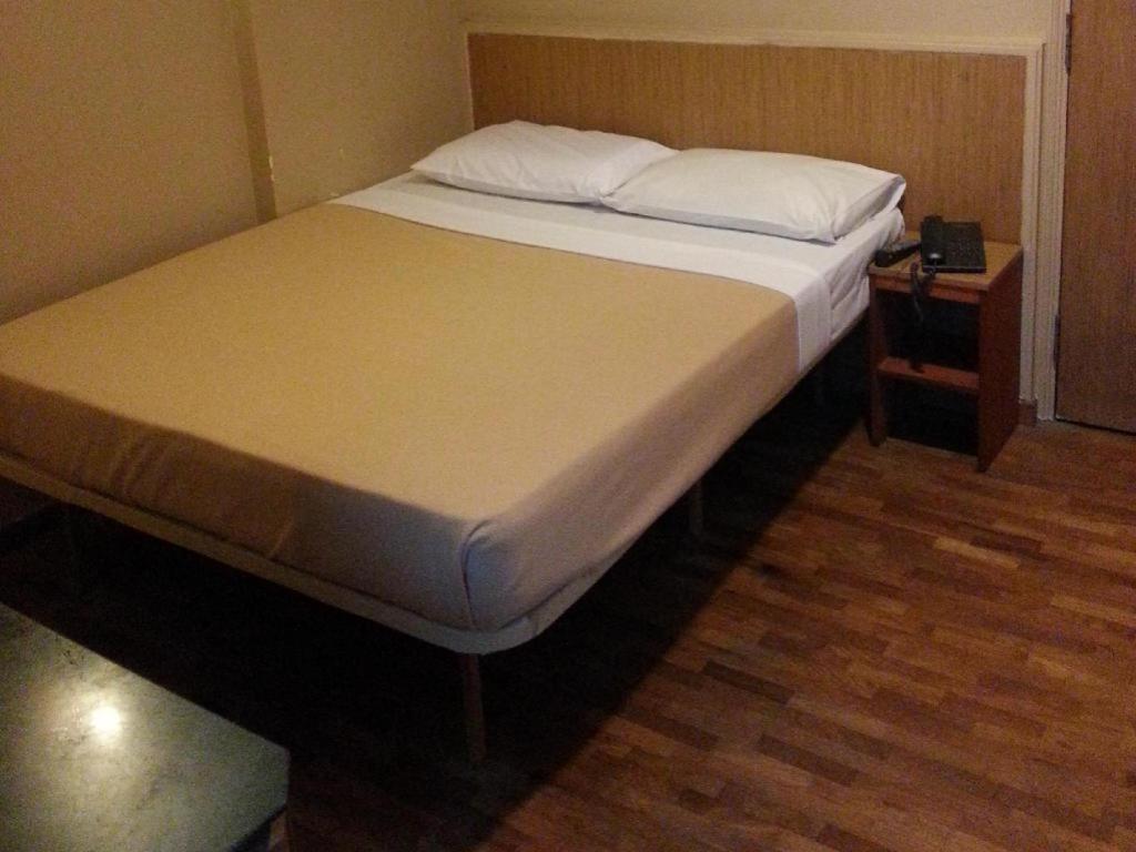 Arianna Hotel 2*