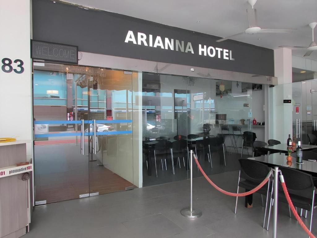 Arianna 2*