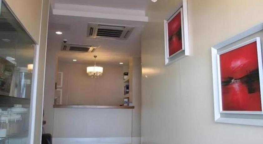 Hotel Arianna Singapore