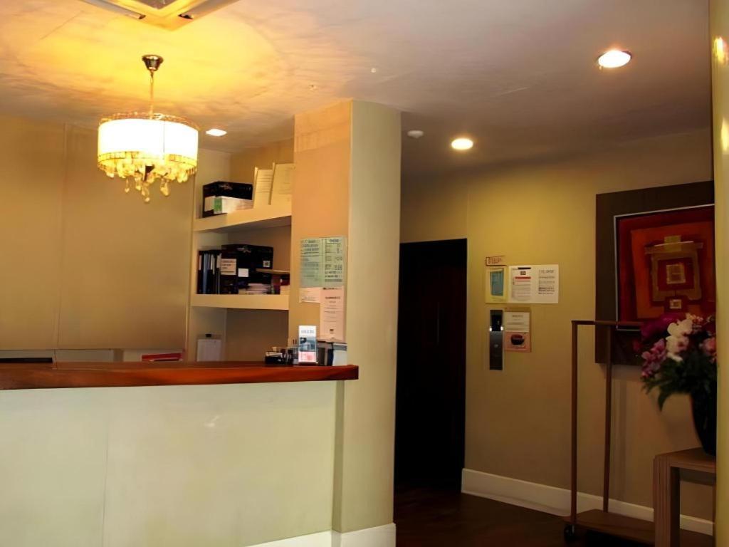 Arianna Hotel